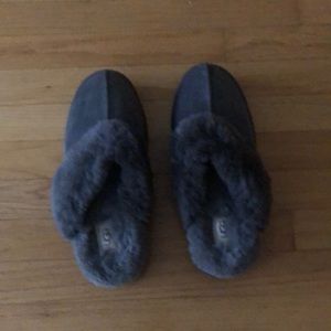 Like new Ugg Disquette Slippers Size 10